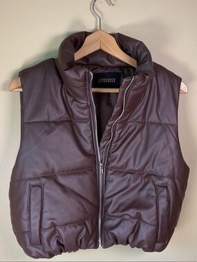 Ambiance Chocolate Brown Quilted Cropped Puffer Vest Size L
